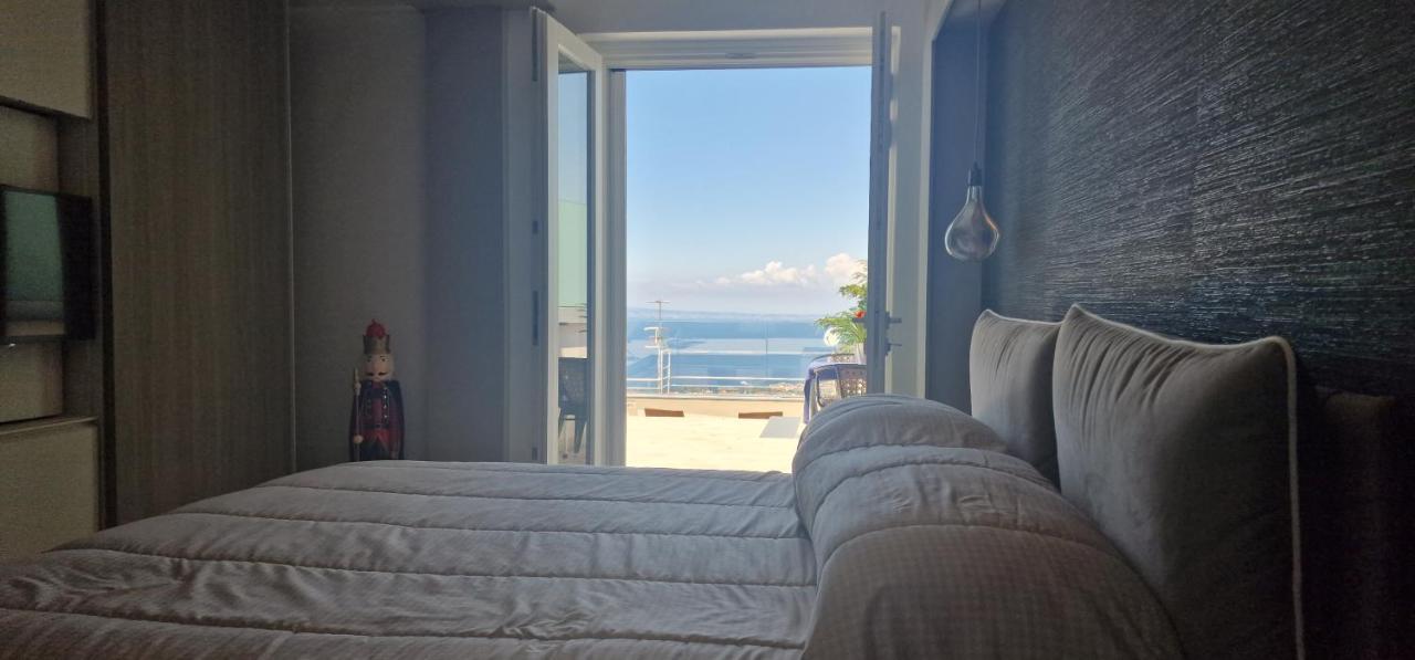 En Suite Bedroom Blue Moon Πιάνο ντι Σορέντο Εξωτερικό φωτογραφία