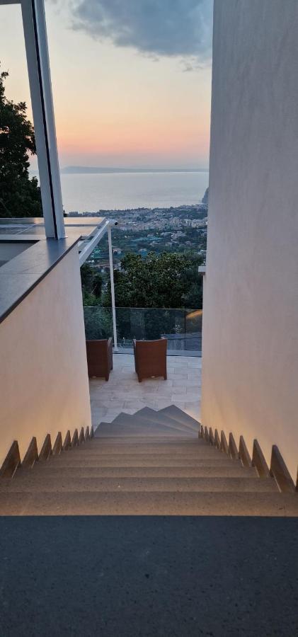 En Suite Bedroom Blue Moon Πιάνο ντι Σορέντο Εξωτερικό φωτογραφία